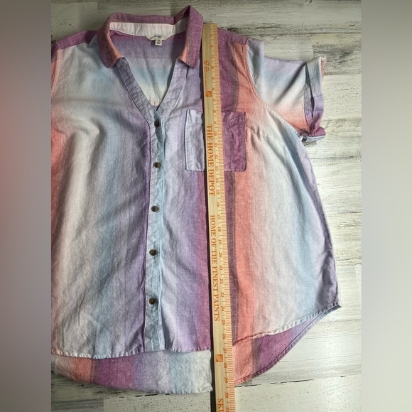 Terra & Sky Women's Plus Size Button-Down Camp Shirt multi color size 0X - Picture 6 of 8